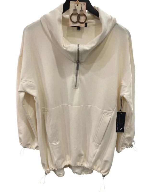 Imeless Style Olivia Fleece Toggle Zip Pullover In Winter White