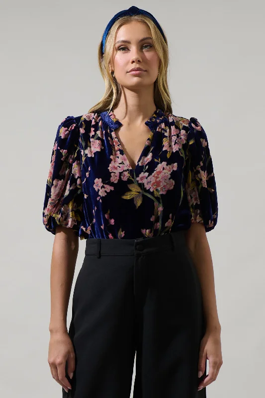 Women's Evening Wear Outfit Zuzanna Floral Gretna Velvet Ruffle Blouse