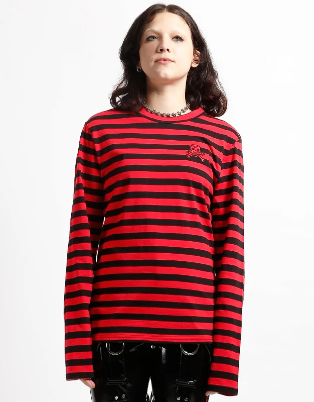 Women's Outfit SKULL STRIPE KNIT TOP BLACK/RED