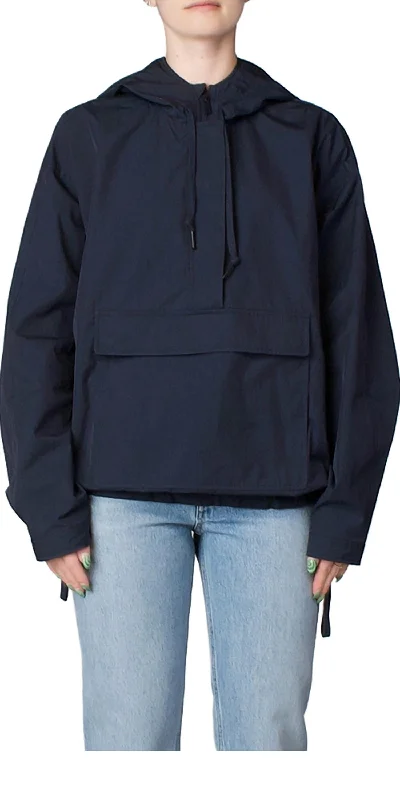 Timeless Women's Outfit Anorak Hoodie In Midnight Blue