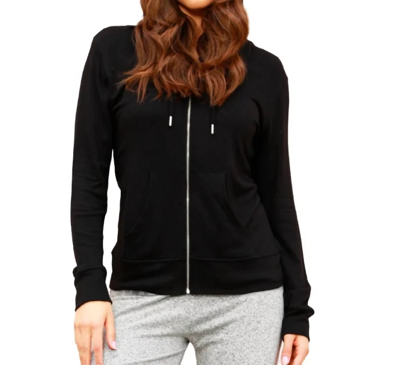 Women's Plus-Size Outfit Zip Up Hoodie In Black