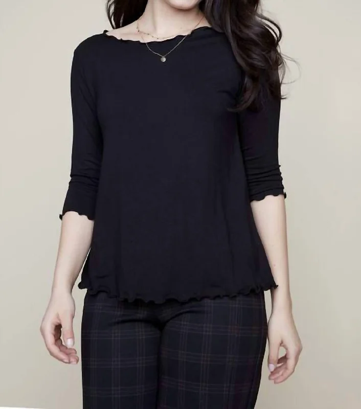 Comfortable Women's Attire Scalloped Hem Knit Top In Black