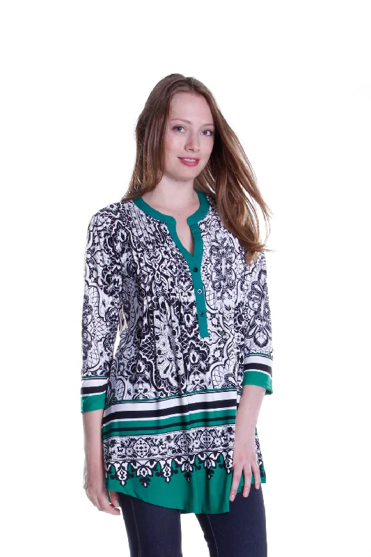 Trendy Women's Outfits for Casual Wear La Cera Pleat Front Printed Tunic Black and Green