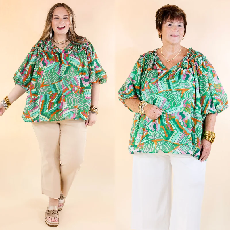 Trendy Street Style Effortless Style V Neck Tropical Print Top in Green