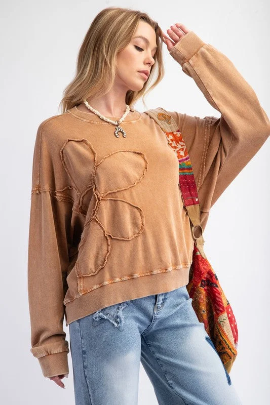 Boho Chic Fashion Relaxed Vintage Wash Flower Patched Sweatshirt