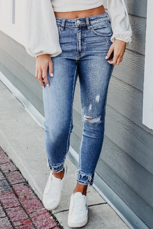 Trendy Boutiques Online Distressed Frayed Ankle Skinny Jeans