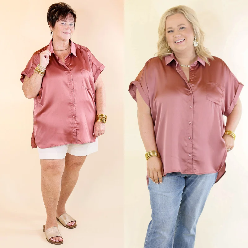 Women Wear Brands Free To Be Fab Button Up Short Sleeve Top in Mauve Pink