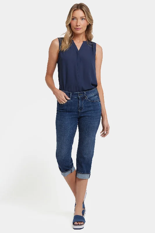 High End Women's Wear Marilyn Straight Crop Jeans In Petite - Rio Rapids