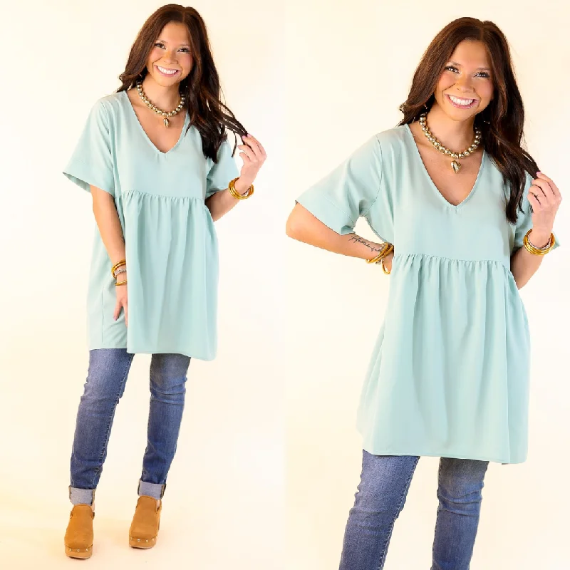 Exclusive Discount Daily Delight Short Sleeve V Neck Babydoll Top in Aqua Blue