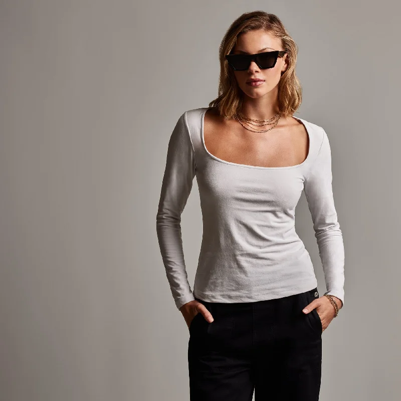 Women's Timeless Attire Velvet Square Neck Top - Talc