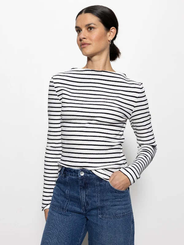 Women's Outerwear Garments Long Sleeve Boatneck T-Shirt Chalk / Black Stripe