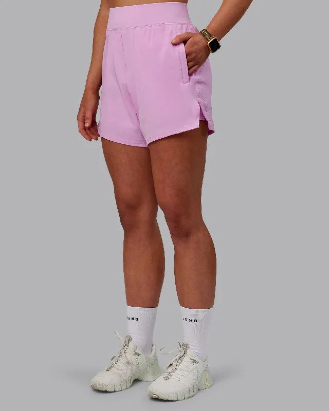 Women's Wardrobe Apparel Challenger 5" Lined Performance Shorts  - Pastel Orchid