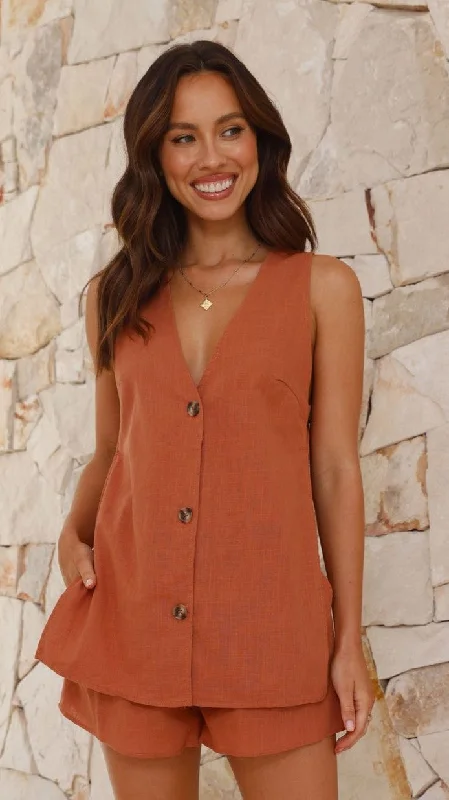 Fashionable Women's Wardrobe Hayley Vest and Shorts Set - Rust