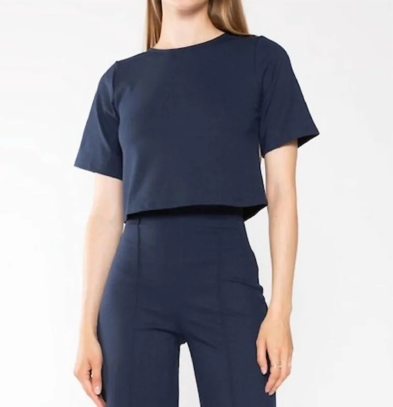 Chic Wardrobe Ponte Knit Short Sleeve In Navy