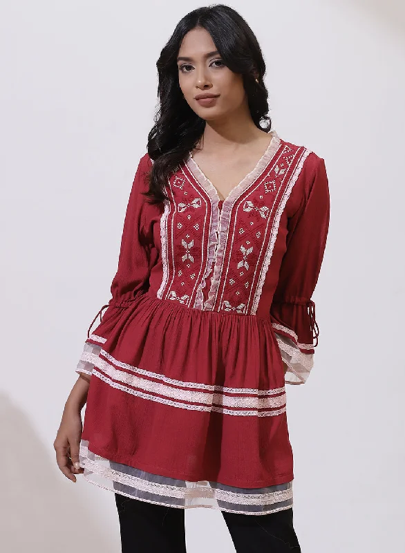 Charming Women's Outfit For Special Occasions Red Tunic With Embroidery & Lace